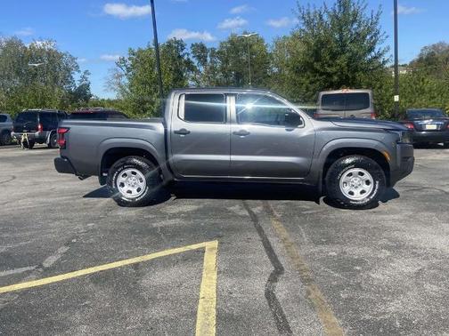 2023 Nissan Frontier S