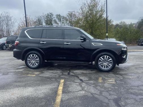 2023 Nissan Armada SL