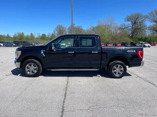 Black Metallic 2021 Ford F-150 XLT