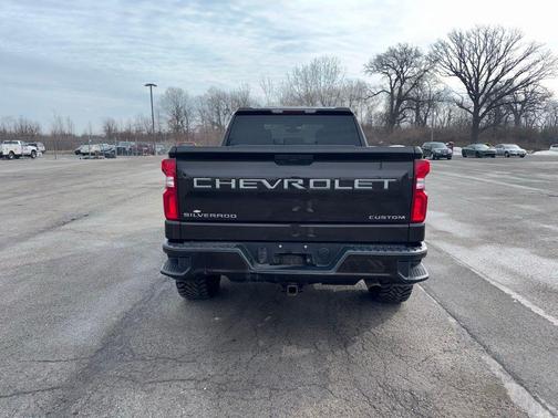 2019 Chevrolet Silverado 1500 Custom