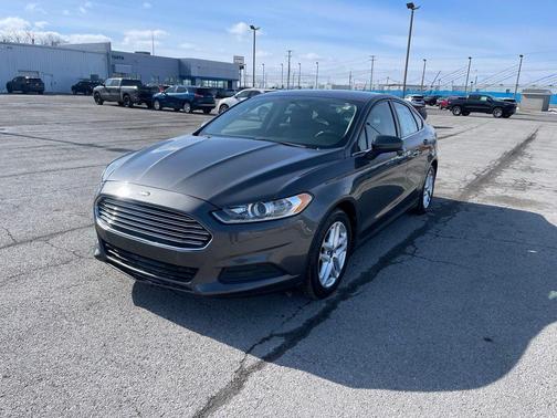 2016 Ford Fusion S