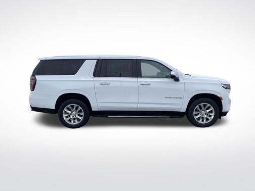 Summit White 2023 Chevrolet Suburban Premier
