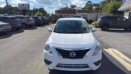 2018 Nissan Versa 1.6 SV