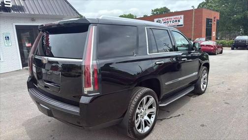 2018 Cadillac Escalade Luxury