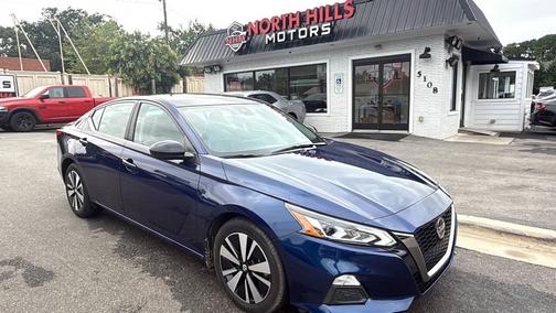 2021 Nissan Altima SR FWD