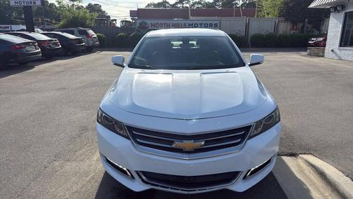 White 2019 Chevrolet Impala 1LT