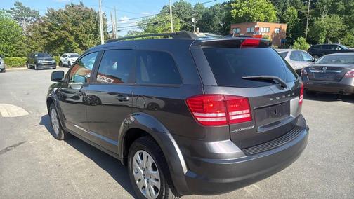 Granite Crystal Metallic Clearcoat 2016 Dodge Journey SE