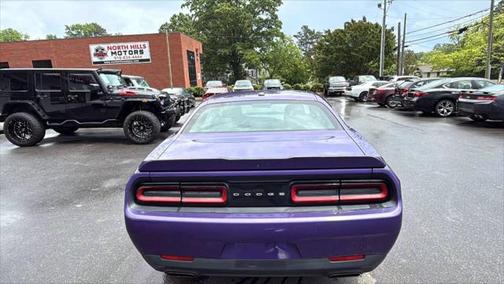 2018 Dodge Challenger SXT
