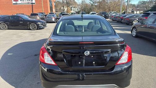 2019 Nissan Versa 1.6 SV