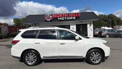 2013 Nissan Pathfinder SL