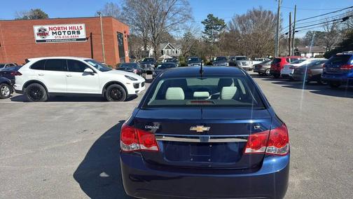 2011 Chevrolet Cruze LT