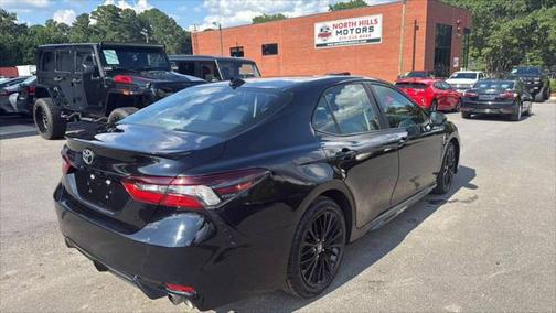 2021 Toyota Camry SE