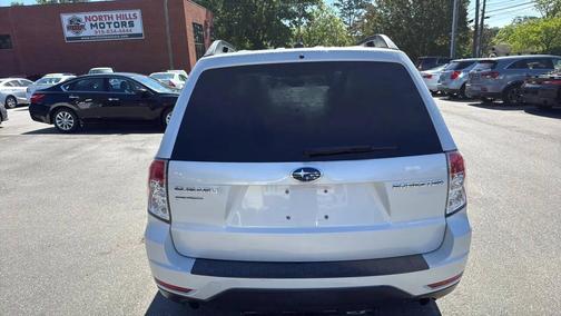 Satin White Pearl 2013 Subaru Forester 2.5X Premium