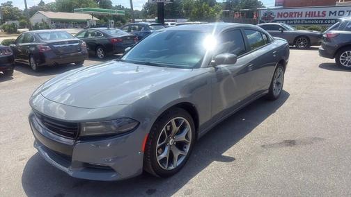 2017 Dodge Charger SXT