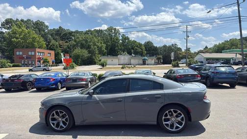 2017 Dodge Charger SXT