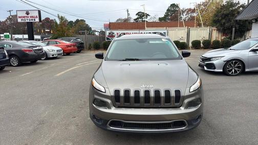 2017 Jeep Cherokee Sport