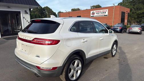 2016 Lincoln MKC Premier