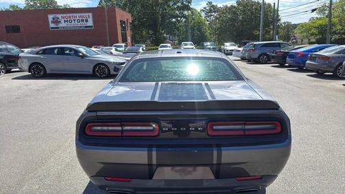 Granite Crystal Metallic Clearcoat 2015 Dodge Challenger SXT