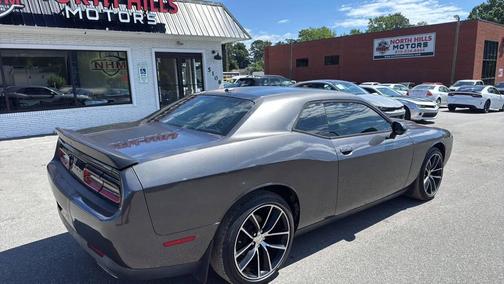 Granite Crystal Metallic Clearcoat 2015 Dodge Challenger SXT