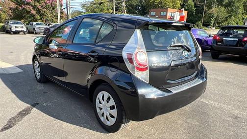 2013 Toyota Prius c One