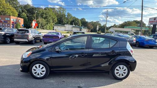 2013 Toyota Prius c One