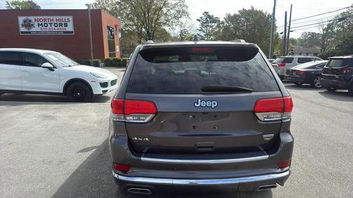 Brilliant Black Crystal Pearlcoat 2014 Jeep Grand Cherokee Summit