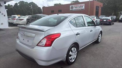 2019 Nissan Versa 1.6 S+