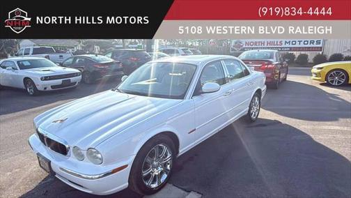 2004 Jaguar XJ Base