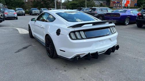 2017 Ford Mustang V6