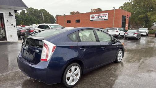 2014 Toyota Prius Five