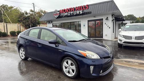 2014 Toyota Prius Five