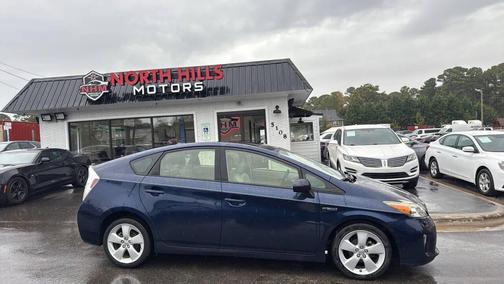 2014 Toyota Prius Five