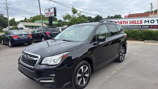 Crystal Black Silica 2018 Subaru Forester 2.5i Premium