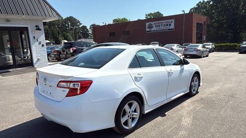 Super White 2013 Toyota Camry LE