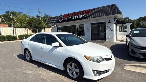 Super White 2013 Toyota Camry LE