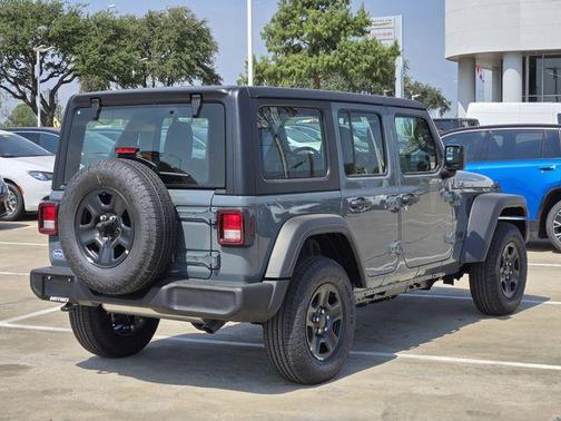 2025 Jeep Wrangler Sport