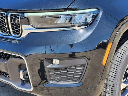 2025 Jeep Grand Cherokee Overland