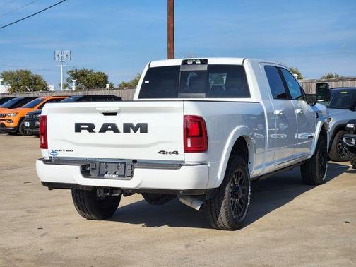 2026 RAM 3500 Limited