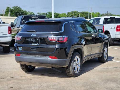 2025 Jeep Compass Sport