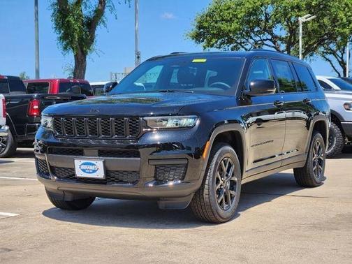 2025 Jeep Grand Cherokee L Laredo