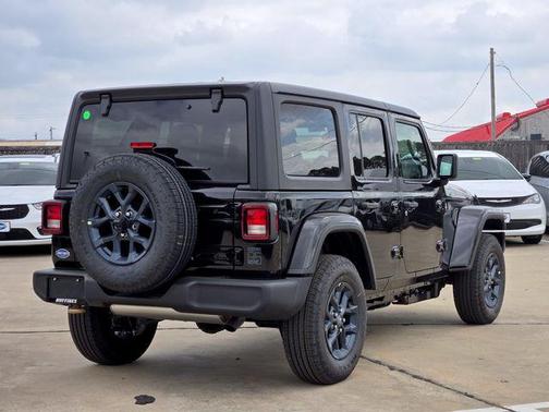 Black Clearcoat 2026 Jeep Wrangler Sport