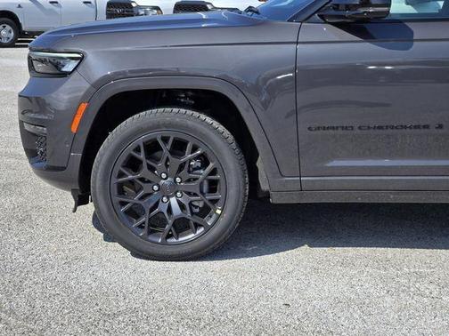 2025 Jeep Grand Cherokee L Summit