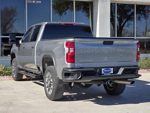 2024 Chevrolet Silverado 2500 Custom