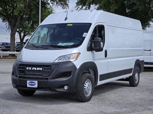 Bright White Clearcoat 2026 RAM ProMaster 2500 High Roof