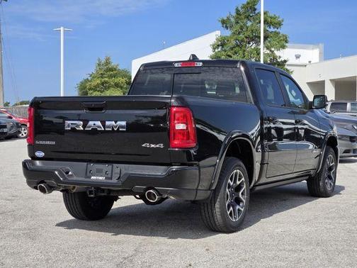 Diamond Black 2026 RAM 1500 Laramie