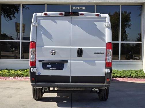 2025 RAM ProMaster 2500 Base