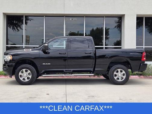 Diamond Black 2024 RAM 2500 Big Horn