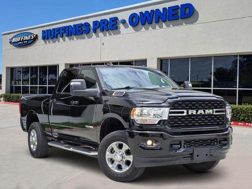 Diamond Black 2024 RAM 2500 Big Horn