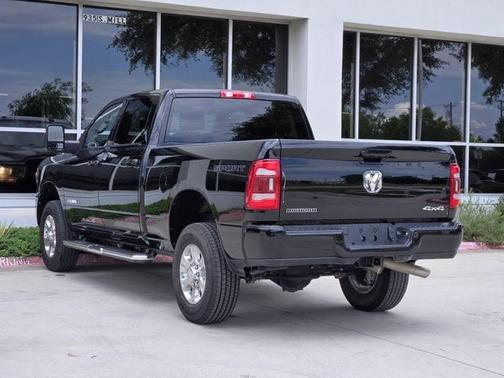 Diamond Black 2024 RAM 2500 Big Horn