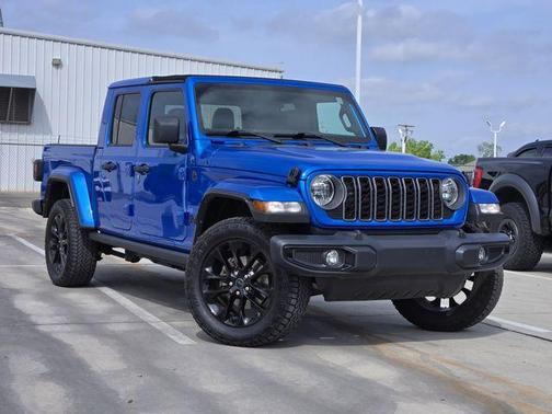 Hydro Blue Pearlcoat 2025 Jeep Gladiator Sport